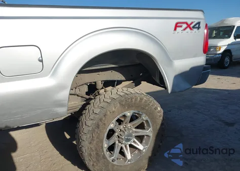 2015 Ford F-250 Lariat из США, поврежденный, VIN 1FT7W2BT4FEA94928